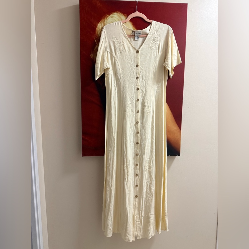 Chic Cream Button-Front Maxi Dress *small stains